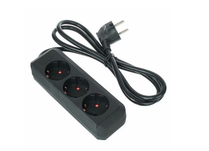 Brennenstuhl Eco-L 3 Way Split 1,5m BK
