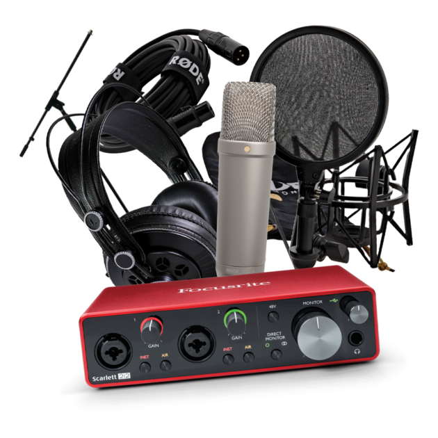 Rode NT1-A , Focusrite 2i2 G3, superlux 681b, boom stand